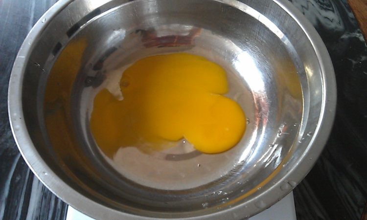 香蕉芝麻软饼步骤1