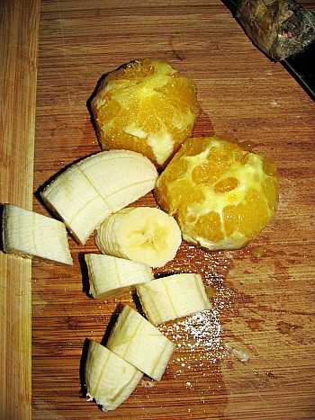 香蕉橙奶汁步骤2