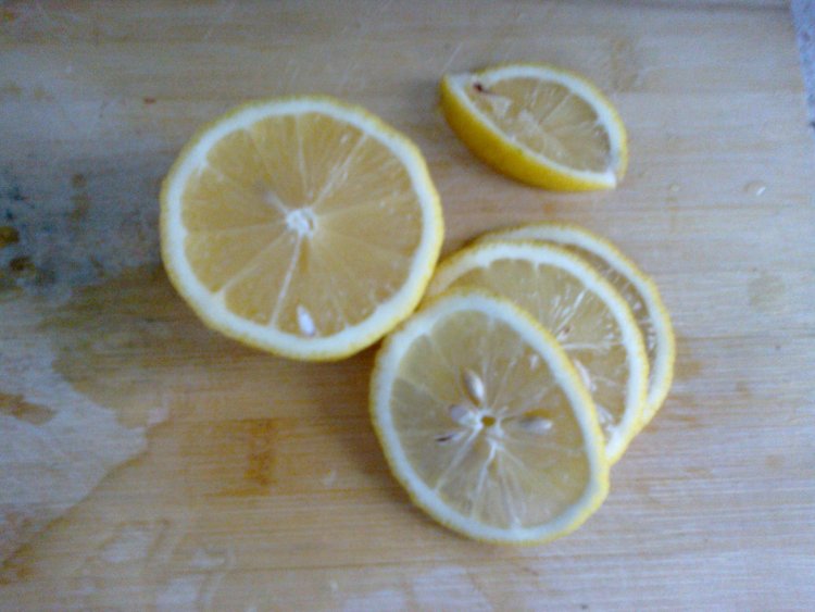 柠檬木瓜酸汤步骤3