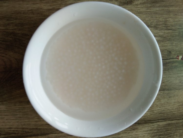 #盛夏餐桌#木瓜西米露步骤1