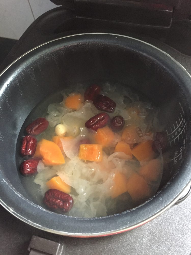 银耳木瓜美容羹#不忘步骤7