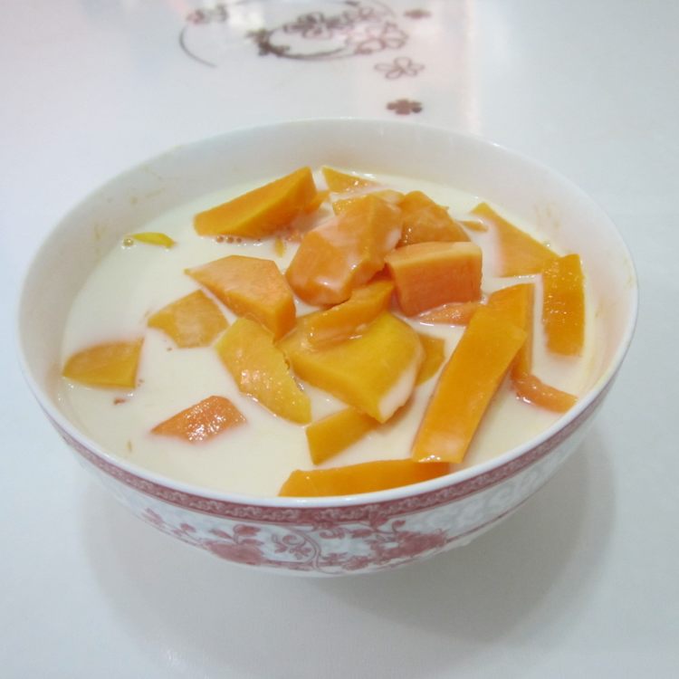 芒果木瓜奶昔步骤7