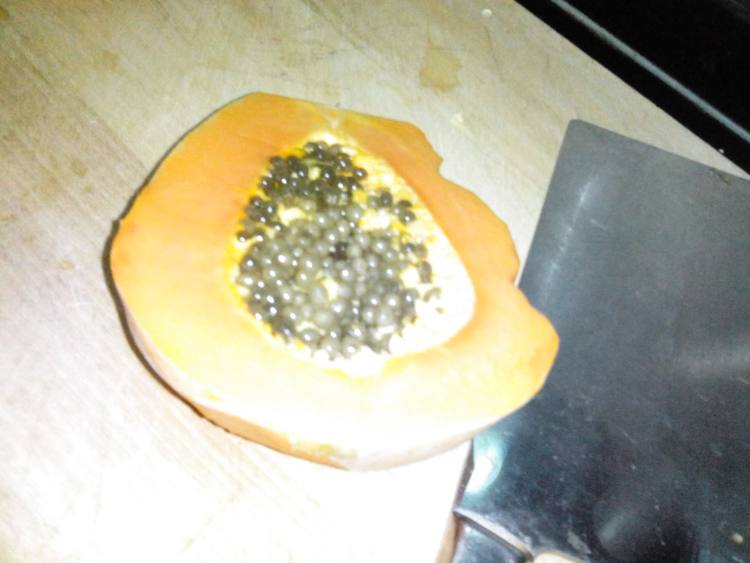 木瓜牛奶羹步骤1
