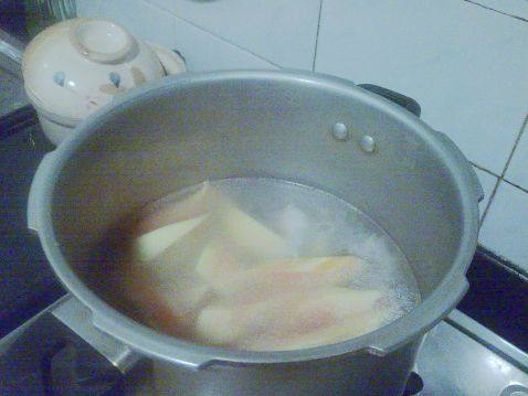 香葱木瓜排骨汤步骤3