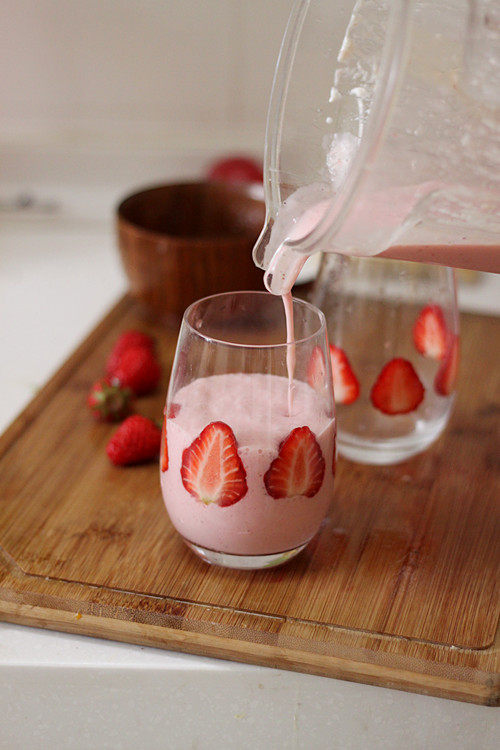 草莓酸奶造型杯步骤6