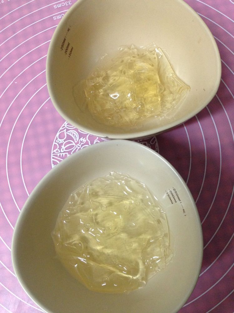 双莓慕斯流心蛋糕步骤1