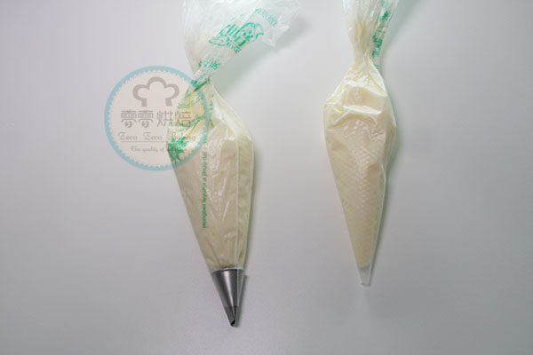 草莓水果奶油裱花蛋糕步骤13