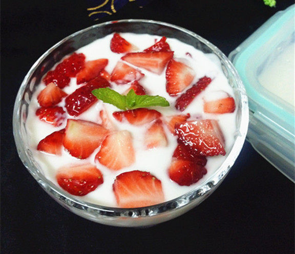 草莓颗粒老酸奶步骤14