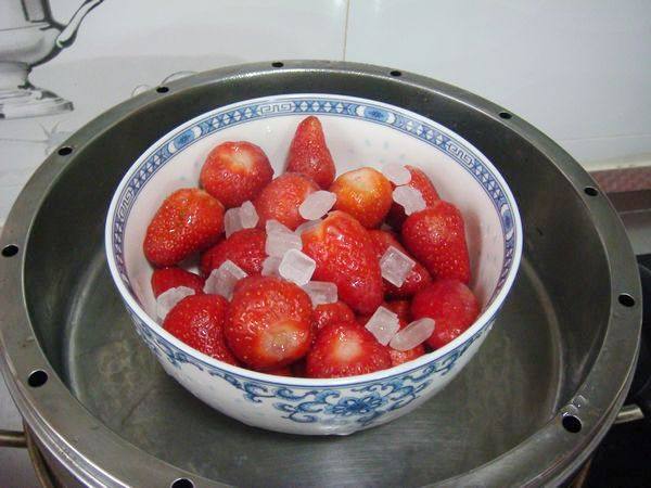 蒸草莓步骤4
