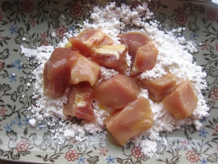 草莓咕噜肉步骤4