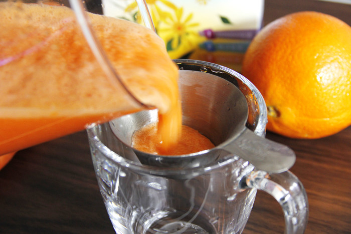 胡萝卜香橙汁鲜榨版步骤8