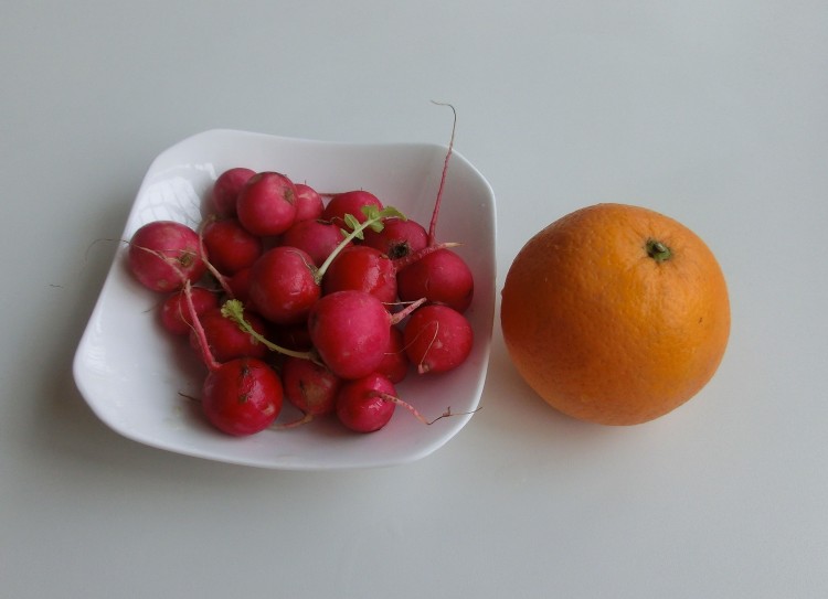 甜橙樱桃萝卜步骤1
