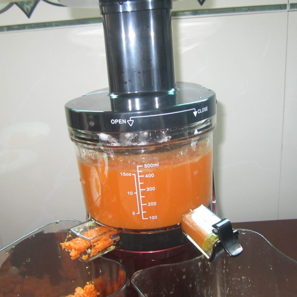 胡萝卜橙子汁步骤8