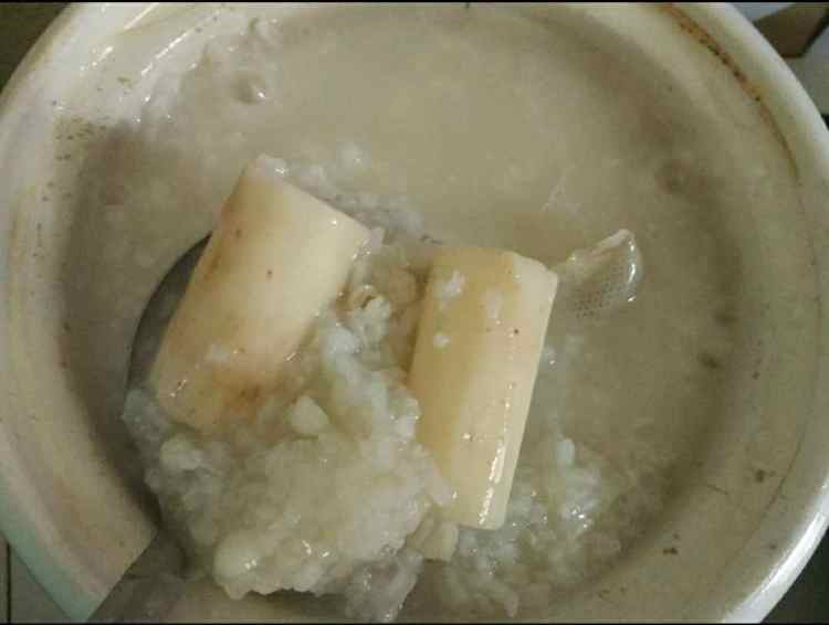 山药薏米排骨粥步骤5
