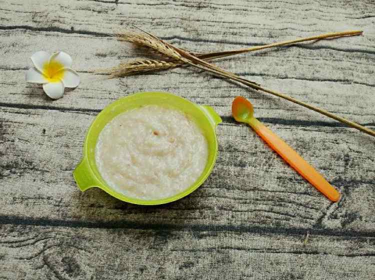山药薏米排骨粥步骤6