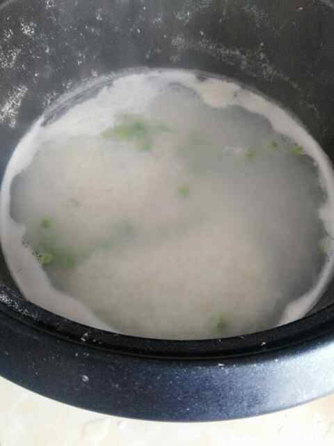 豌豆瘦肉粥步骤6