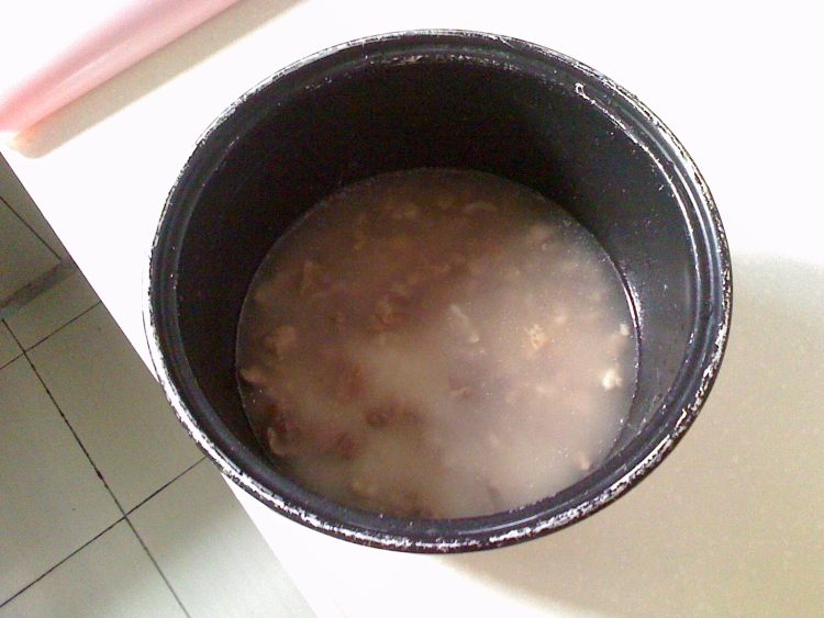 青菜肉末焖饭步骤3