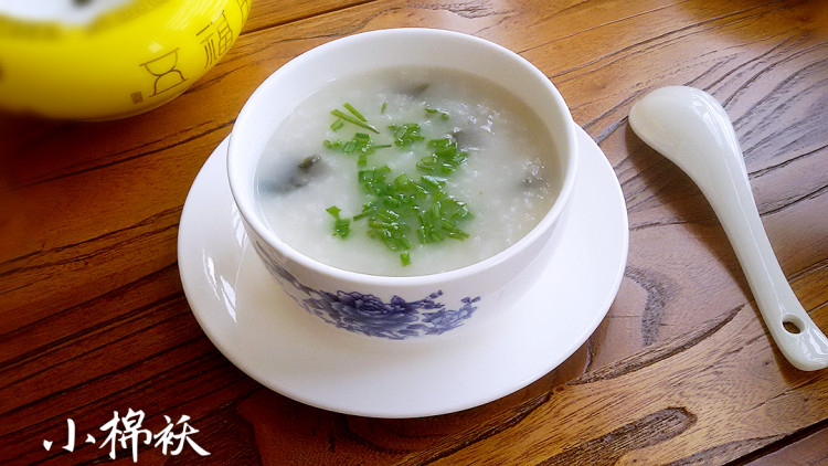 鸡汤皮蛋粥步骤6
