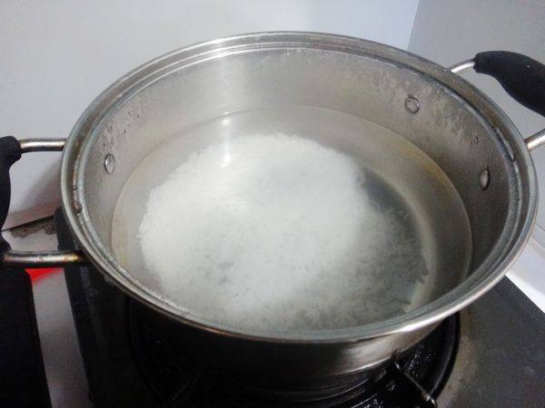 豆角瘦肉粥步骤3