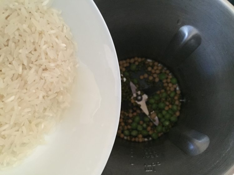 豌豆绿豆大米豆浆步骤5