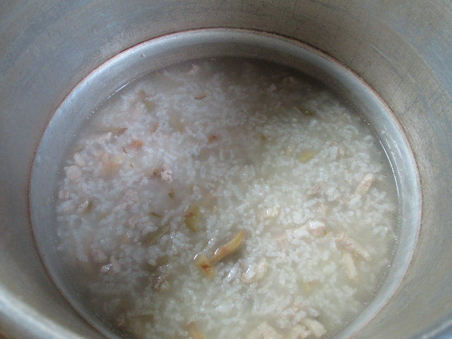 榨菜肉丝大米粥步骤11