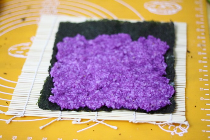 紫薯风味寿司步骤5