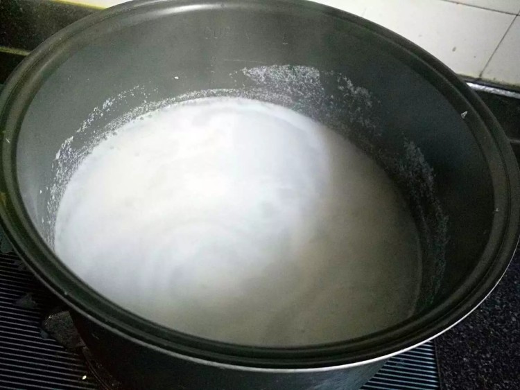 椰浆红枣粥步骤5