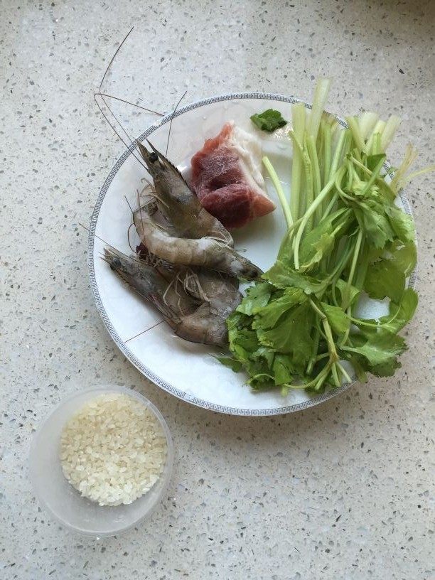瘦肉虾仁绵粥步骤1