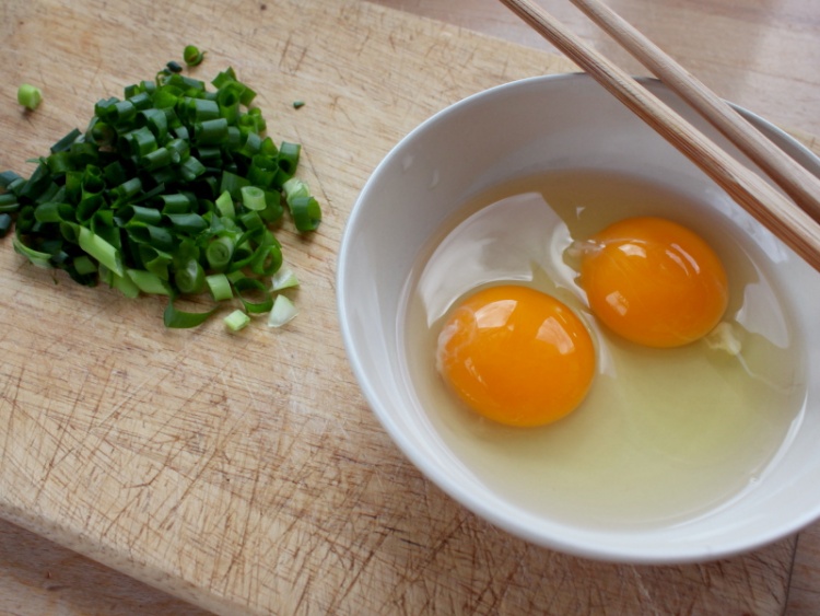 鸡蛋炒饭#不忘初心#步骤2