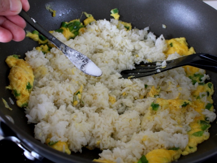鸡蛋炒饭#不忘初心#步骤6