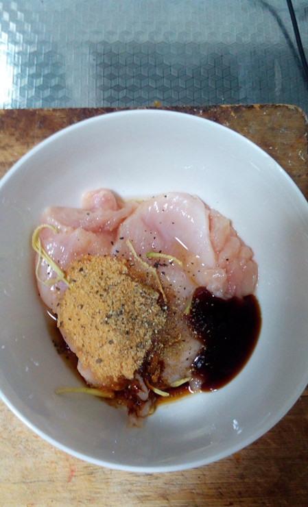 烤肉什锦饭团步骤2