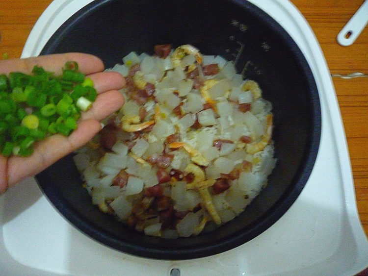 腊味萝卜饭步骤12