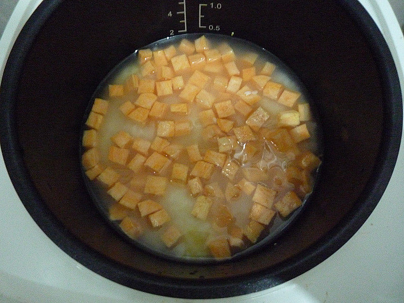 小米红薯饭步骤5