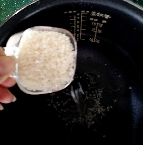 标准米饭步骤1