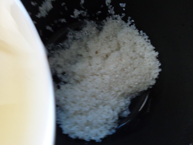 香菇腊肠煲仔饭步骤4