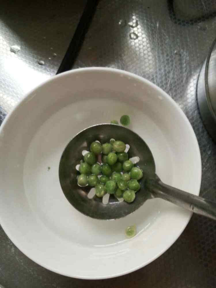 香菇豌豆瘦肉粥步骤8