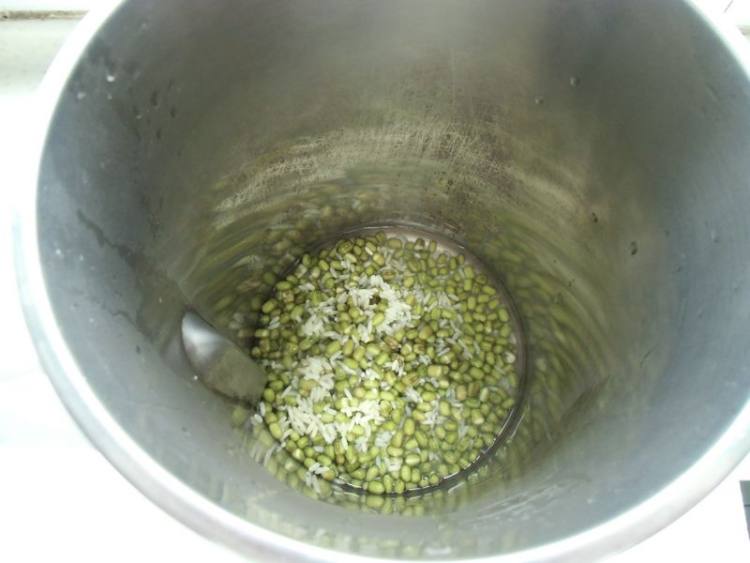 绿豆糯米豆浆步骤3