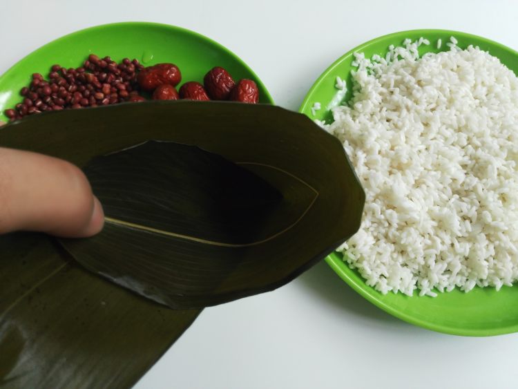 红豆花生红枣粽步骤4