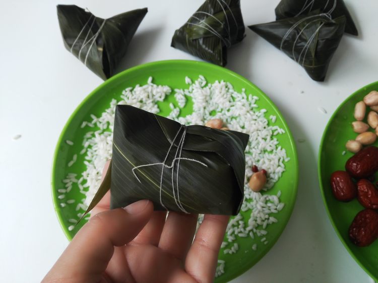 红豆花生红枣粽步骤6