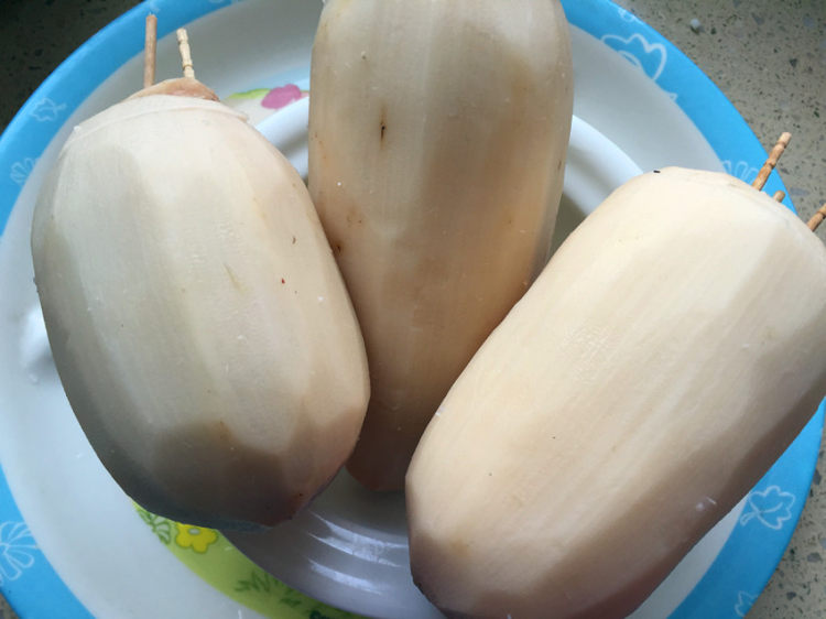 红枣莲子糯米藕步骤5