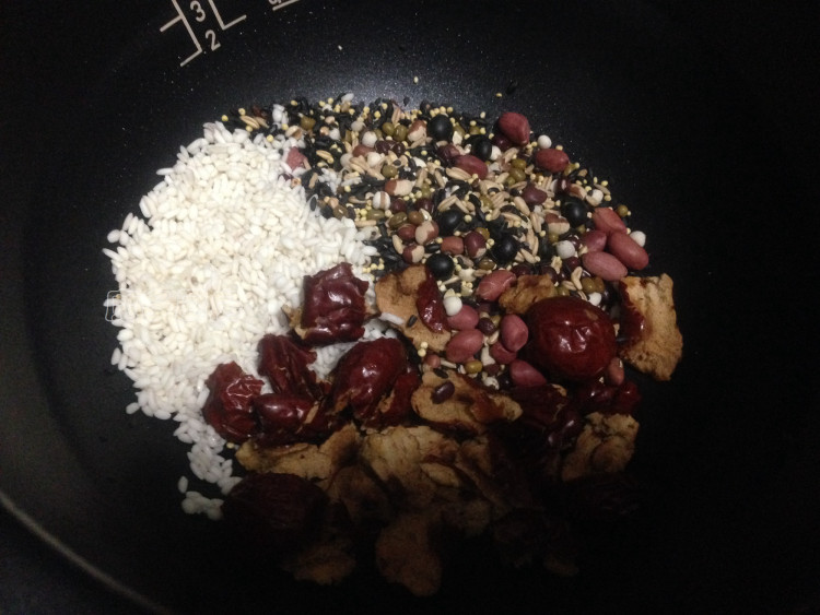 红枣杂粮粥步骤4