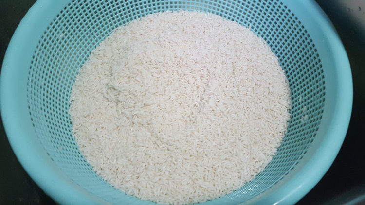 发豆瘦肉粽步骤1