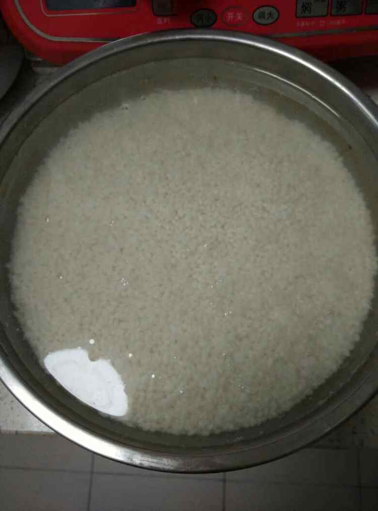 腊肠荷叶饭步骤2