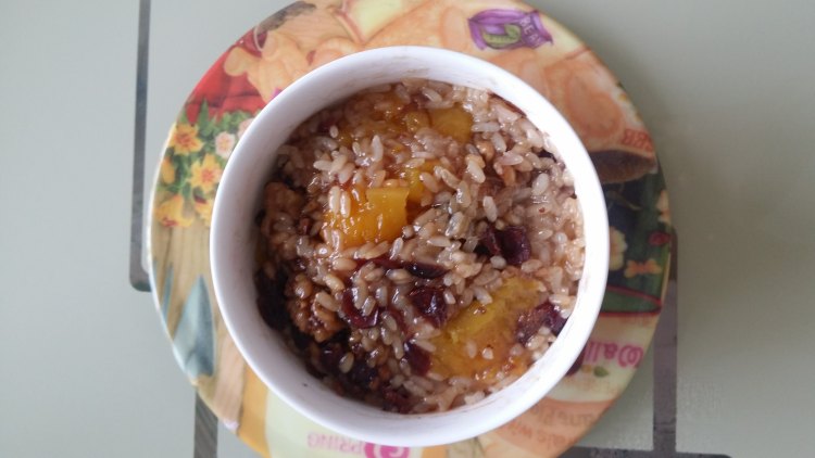 蒸蔓越莓甜糯米饭步骤8