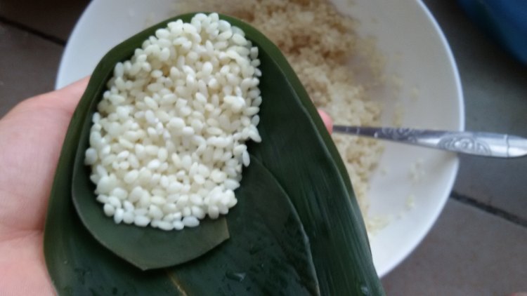 【手工美食】蜜枣碱水步骤5