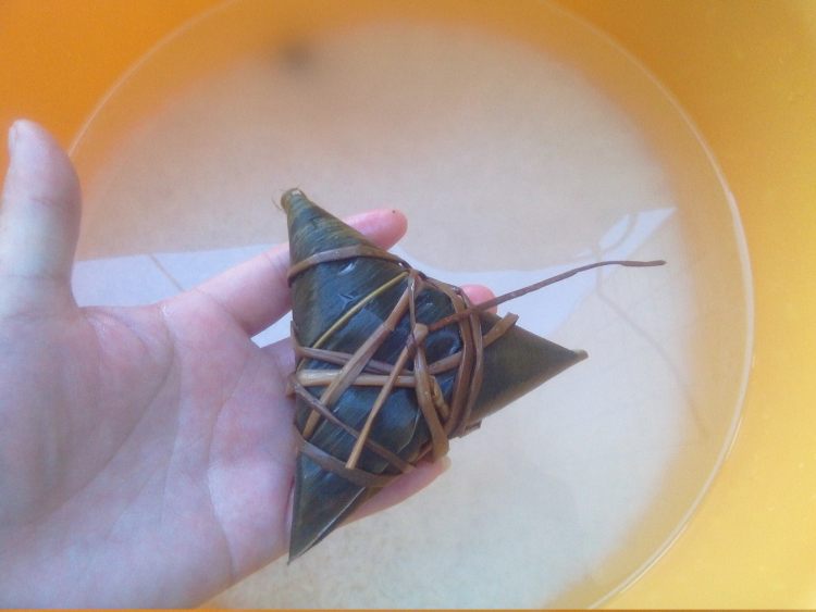 【手工美食】蓝莓清水步骤5