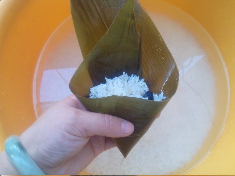 【手工美食】蓝莓清水步骤3