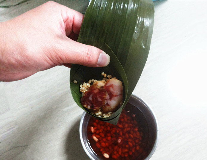 腊肠粽步骤5