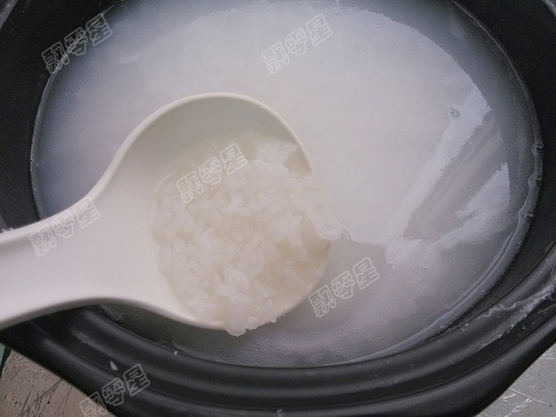 潮汕砂锅海鲜粥步骤8