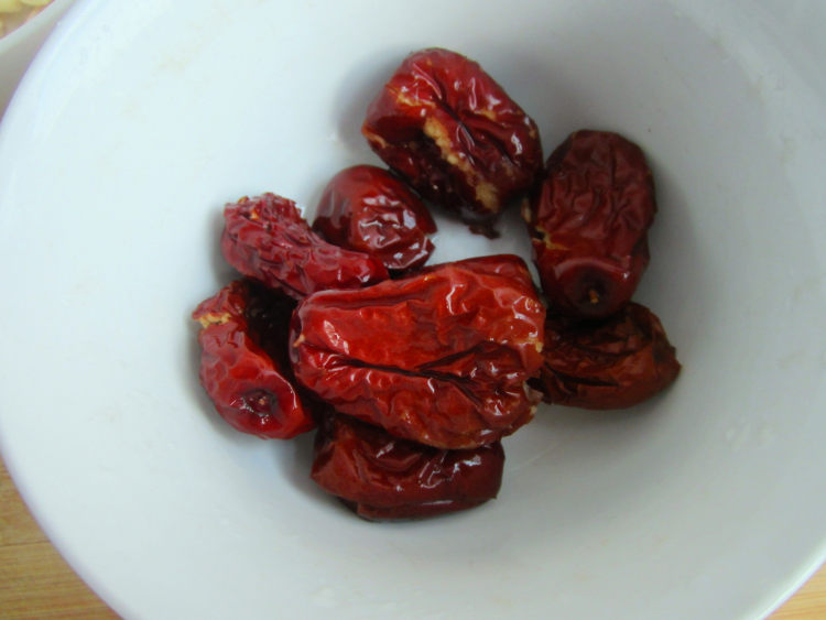 薏米糯米大枣粥步骤4